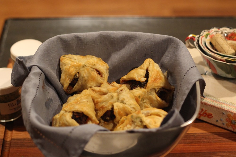 Golden Brown Slider Yumminess Golden Brown Slider Yumminess